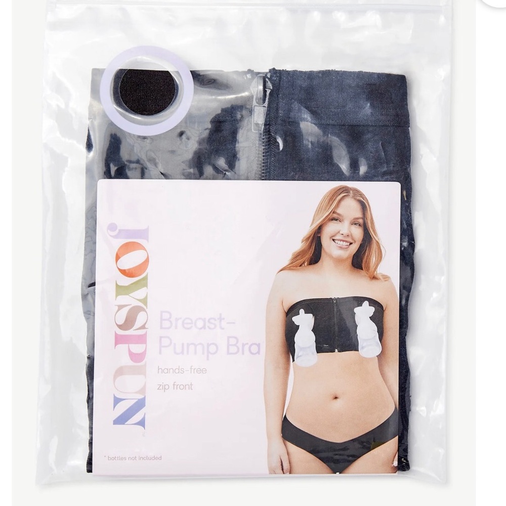 Joyspun Hands-Free Zip-Front Breast Pump Bra in Black